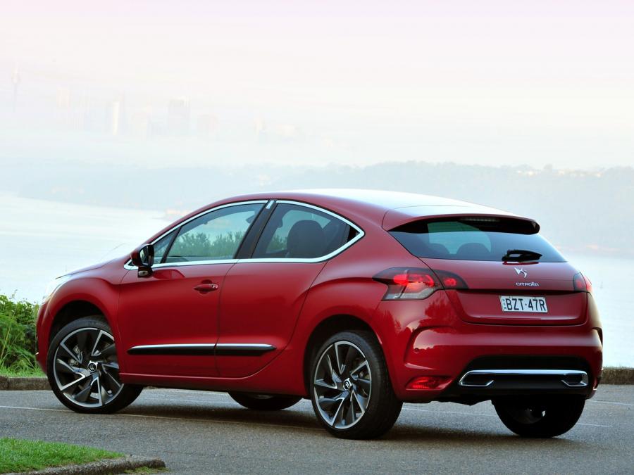  Citroen DS4 2011 года  (AU) (фото 10 из 21)